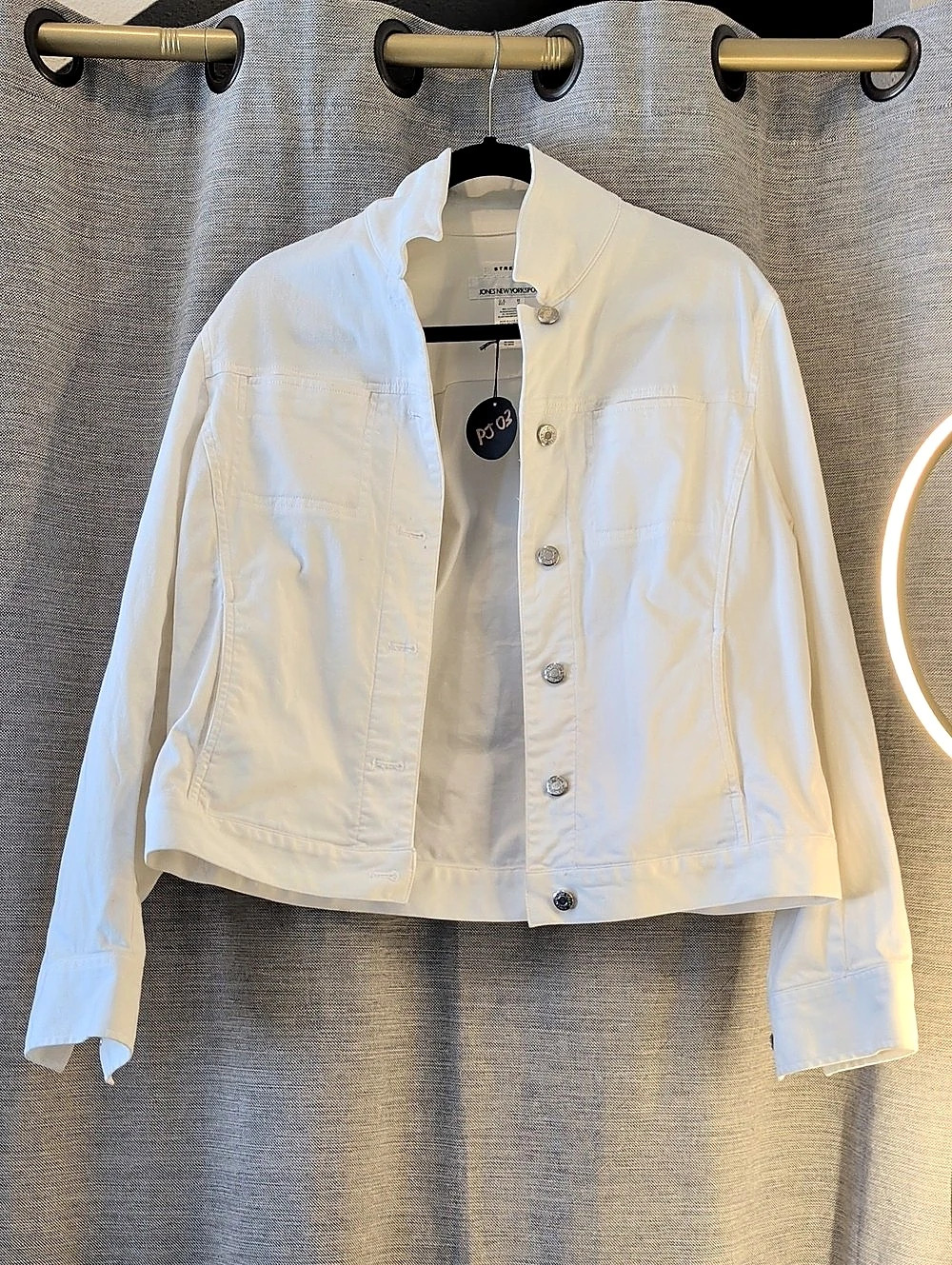 Jones New York Sport Stretch White Denim Jacket Medium